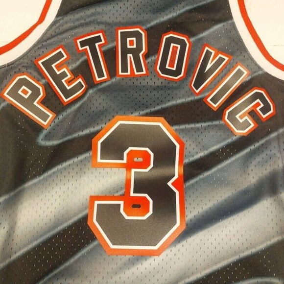 Mitchell & Ness Reload 3.0 Drazen Petrovic 1990-91 Swingman Jersey Mens Small - Picture 6 of 7